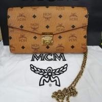 ราคา กระเป๋าสะพายเอ็มซีเอ็ม​ MCM​ ของแท้​มือ1​ MILLE อุปกรณ์ครบคะ (2219564876)