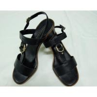 ราคา ส่งต่อ Charles&keith แท้ ใส่น้อยมาก ไซต์36 (2289770734)