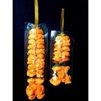 ราคา พวงมาลัย ดาวเรือง โบว์ทอง พวงมาลัยสองชาย ดอกดาวเรือง ดอกเล็ก (3904276689)