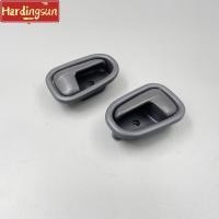 ราคา ประตูด้านหน้าด้านในจับสีเทาสําหรับ Kia 1995 -1999 Sportage Kia Pregio Van (22342623663)