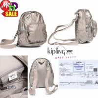 ราคา Kipling -ใหม่ กระเป๋าเป้/สะพาย/หิ้ว รุ่น Glayla สี Metallic P Gift , หิ้ว/สะพาย รุ่น Emmalee S สีครีม (7117224765)