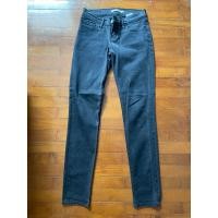 ราคา ยีนส์ ลีวายส์ สีดำ มือสอง ของแท้ 100% size 25 (22266825486)