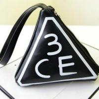 ราคา กระเป๋าเครื่องสำอาง 3ce (34727938)