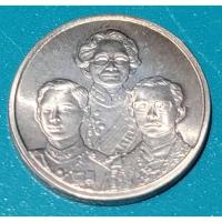 ราคา เหรียญเฉลิมพระเกียรติสามพระองค์ สมเด็จย่า ร.8 ร.9 ปี 2542 เนื้ออัลปาก้าขนาด 3 เซ็น รับประกันแท้ (24070514105)