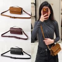 ราคา Top Handle Crossbody Bag-CCY30 กระเป๋าสะพายข้าง กระเป๋าถือ กระเป๋าผู้หญิง Z77V58X3 (47006326874)
