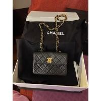 ราคา Chanel vintage mini crossbody (28133624527)