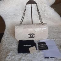ราคา Chanel Flap Bag ของแท้มือสอง (40828610811)