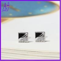 ราคา 925 Silver New Oil Drop Square Diamond Stud ต่างหู RXW1393 (42023419235)
