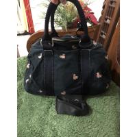 ราคา กระเป๋า Preloved teenie weenie escape (กระเป๋าถือ bonus) (11704451589)