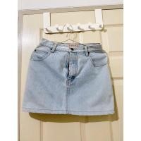 ราคา กระโปรงยีนส์สั้น เอวสูง Guess (18708560202)