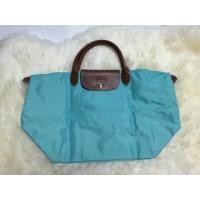 ราคา Longchamp size M หูสั้น สีฟ้า (6529546)