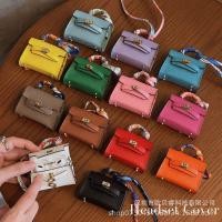 ราคา Street Wear Leather Handbag Headphone Storage Bag Bag Apple Airpods2/3/pro Headphone Protective Case Creative Bag (55960417949)