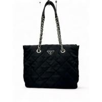 ราคา กระเป๋าสะพายสายโซ่ Prada Quilted Tessuto Nylon(มีใบตรวจของแท้จากสถาบันTCFค่ะ)มือสองของแท้พร้อมส่งค่ะ (21686859031)
