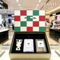 ราคา [QIANYU แนะนํา] Rare JoMalone Limited Heart ชุดหกชิ้น Blue Wind Chime 30ml + English Pear 50ml Body Cream Hand Cream 30ml แพ็คเกจผสมน้ําหอม (26994663501)