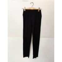 ราคา Uniqlo M กางเกงหญิงเอวยืดผ้าร่องสีดำเข้ม (23234709843)