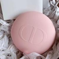 ราคา กระเป๋าแต่งหน้าซิลิโคนสีชมพูทรงกลมของขวัญ วีไอพี กระเป๋าเครื่องประดับของขวัญสมาชิก 2025 (24342702457)