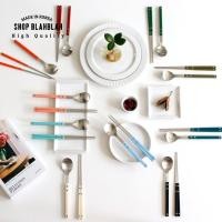 ราคา [SENTIER Cutlery][satin/gold] ชุดช้อน ส้อม ตะเกียบ ช้อน ส้อม ทําจากเกาหลี ชุดช้อน ส้อม ตะเกียบ ร้านอาหาร คาเฟ่ ช้อนส้อม เกาหลี ช้อนส้อม ช้อนส้อม ที่มีสีสัน (22278173700)