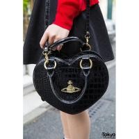ราคา SALE กระเป๋า Vivienne Westwood chancery heart bag แท้ (42373301408)