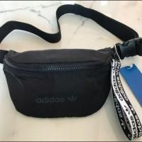 ราคา กระเป๋าสะพายข้าง adidas มือ2 ของแท้ (3818634021)