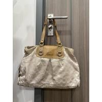ราคา ส่งต่อ Coach Ashley Lilac Signature Fabric and Patent Leather Shoulder Bag (51454422551)