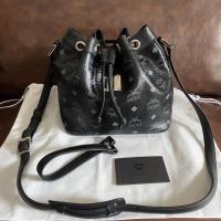 ราคา MCM ขนมจีบสีดำไซส์ S สภาพ90% (19424833953)