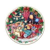 ราคา Royal Doulton Home for Christmas 1994 by June Jones จานคริสมาสต์ 1pc. (29805259117)