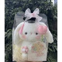 ราคา ของขวัญไมกา ชุดหมีรับปริญญาและดอกไม้โทนสีชมพู-ตุ๊กตาหมีสวมหมวกบาเช่ของขวัญรับปริญญามีความหมายสําหรับผู้หญิง (47861097634)