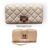 ราคา Michael Kors Long Wallet by 1 Get 1 กระเป๋าสตางค์ใบยาว (27808295372)