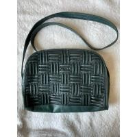 ราคา Valentino vintage crossbody (25228876519)