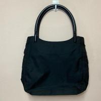 ราคา กระเป๋ามือสอง ของแท้ Prada Plastic Handle Nylon Bag สภาพดี (27827218721)