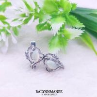 ราคา N6428 ต่างหูโอปอลแท้ ( Natural Opal ) แบบอิงลิชล็อค ตัวเรือนเงินแท้ 925 ชุบทองคำขาว ( งานสั่งทำ ) (20593206447)