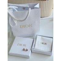 ราคา ต่างหู Dior ของแท้ !! มีมุกหลุดขายราคาเท (25150071478)