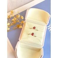 ราคา 红色钻แหวน 1ct (S925 เงิน) แหวน Moissanite สีแดง 1ct (เงิน S925) (47510463205)