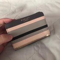 ราคา กระเป๋าตังค์ Radley London (2099580595)
