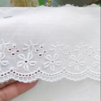 ราคา ลูกไม้ตกแต่ง ลูกไม้ผ้า ขนาด 3 นิ้ว (ขายเป็นเมตร) (6836314927)