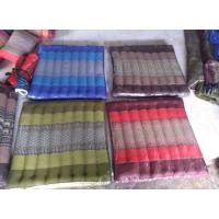 ราคา เบาะรองนั่งใหญ่ ลายขิด ยัดนุ่น100%ขนาด20*20นิ้ว (3366575905)