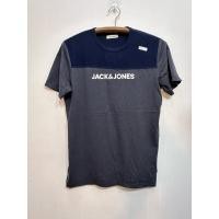 ราคา เสื้อยืด jack&jones ของแท้ สีเทา-น้ำเงิน สกรีน อก42ยาว28 (24811490359)