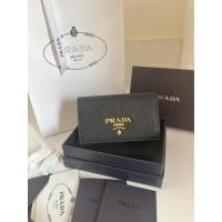 ราคา Prada saffiano leather card holder y.23 like new (52356308616)