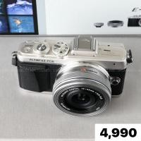 ราคา ( Used!! ) Olympus E-PL7 Silver + Olympus M.Zuiko 14-42 F3.5-5.6 ED < Near Mint > (28039199033)