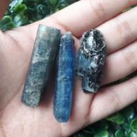 ราคา N722 ไคยาไนท์ (KYANITE) พลอยก้อน พลอยดิบ พลอยแท้ (1250090464)