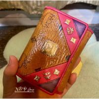 ราคา กระเป๋าตังค์ MCM แท้ มือสอง สภาพ 65-75% มีตำหนิ (27756244101)