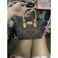 ราคา กระเป๋าสะพายข้างทรงพัดมินิ (5953673173)