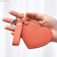ราคา DAPPERGENT Love Heart กระจกแต่งหน้าหมุนกระจกขนาดเล็ก PU หนัง PU จี้, Creative Car Key Holder กระเป๋าแขวนอุปกรณ์เสริมกระเป๋าเป้สะพายหลังตกแต่งที่มีสีสัน Love พวงกุญแจผู้หญิง (56358791413)