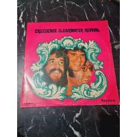 ราคา แผ่นเสียงเก่า ccr (25534432881)