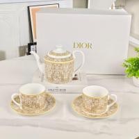 ราคา DIOR'S Brown Star Series จานรองแก้วกาแฟพอร์ซเลน, ชุดน้ำชายามบ่าย จานรองแก้วคู่ 5 ชิ้น 1 หม้อ 2 ถ้วย 2 จานในกล่อง (55403894129)