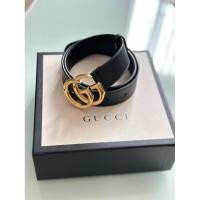 ราคา Used like new Gucci Belt size 75”แท้100% (22086289168)