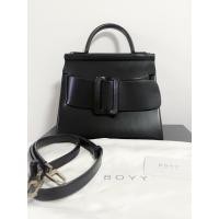 ราคา Boyy karl28 ปี19 สีดำ ของแท้ สภาพดีมากกกกก ติดต่อในออจ๊อเหลือ 7,500 นะคะ (55859842900)