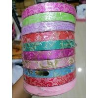 ราคา ริบบิ้นผ้าพิมพ์ลาย ตราหงส์ 12มิล50หลา คละสีคละลาย พับเหรียญโปรยทาน ตกแต่งอื่นๆ (19029139821)
