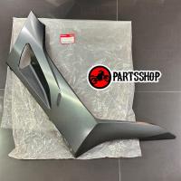 ราคา ฝาครอบตัวล่าง ฝาครอบที่พักเท้า ด้านขวา PCX 160 ปี 2020-2022 สีเทา-ดำ ฮอนด้า HONDA (สินค้ามีตำหนิ แท้ศูนย์) (51259143075)