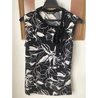 ราคา ส่งต่อเสื้อ AIIZ Career size M แขนกุดผ้านิ่ม ใส่น้อย (23272454360)
